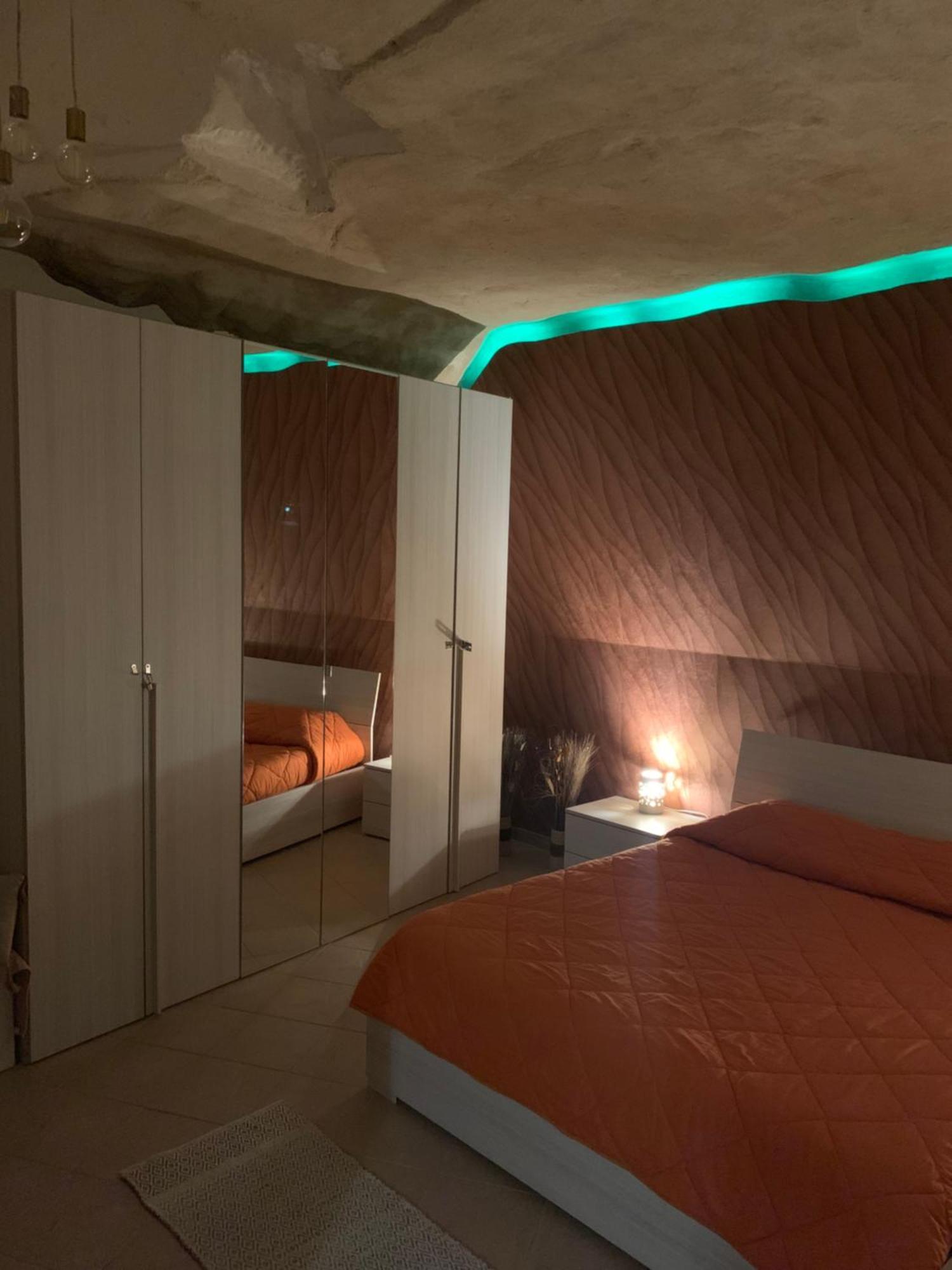 La Grotta Di Ilenia Apartment Matera Ngoại thất bức ảnh