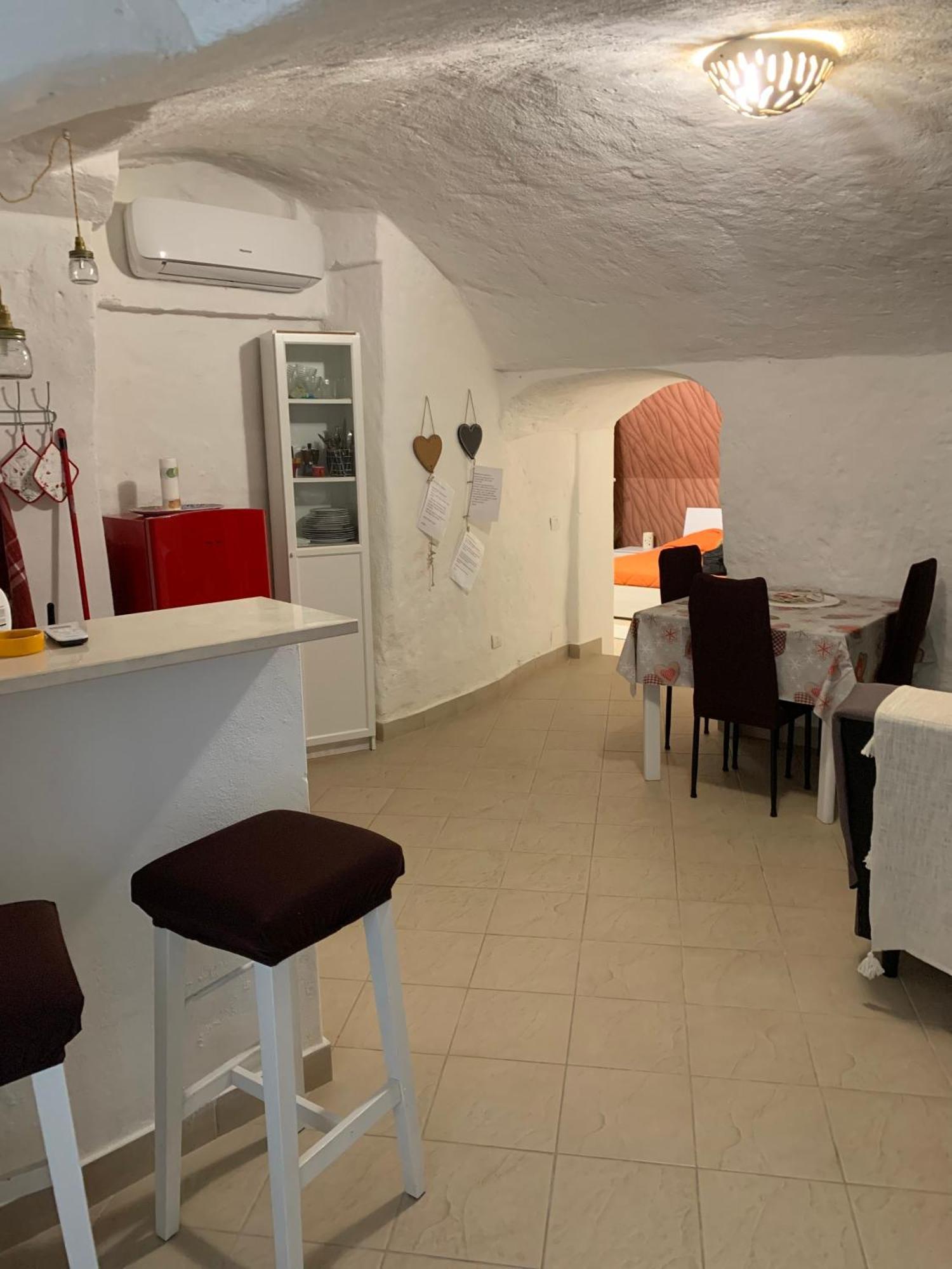 La Grotta Di Ilenia Apartment Matera Ngoại thất bức ảnh